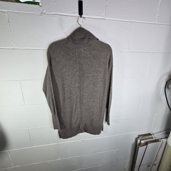 Tahari Pure Cashmere Cowl Neck Hi Low Sweater - Picture 3 of 11